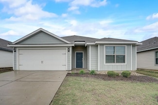 605 Beall St, Denton, TX 76207