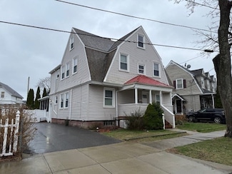 24 Circuit St, New Bedford, MA 02740