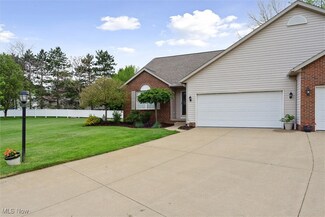 10382 Sudbury Cir NW Unit 10382, North Canton, OH 44720