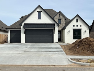 13721 S 20th Place E, Bixby, OK 74008