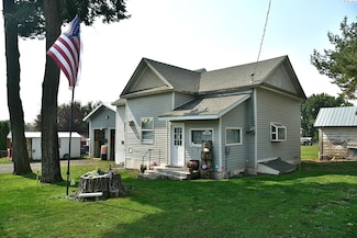 132 2nd St, Diamond, WA 99111