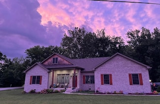 1241 Emerson Cir, Hopkinsville, KY 42240