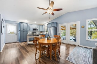 58 E Sugar Lake Cove, Mound City, KS 66056