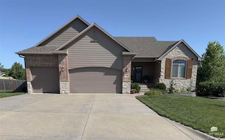 1012 Lobdell Dr, Manhattan, KS 66503