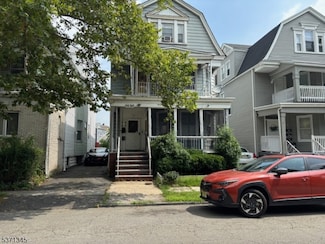 68 Clifford St, East Orange, NJ 07018
