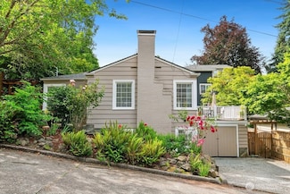 4431 SW Kenyon Place, Seattle, WA 98136
