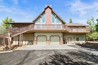 305 Starlight Cir, Big Bear Lake, CA 92315