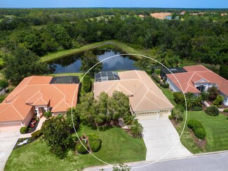 6811 Honeysuckle Trail, Lakewood Ranch, FL 34202