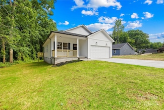 404 S Greenbriar Rd, Statesville, NC 28625