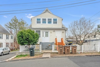 21 Cerretta St Unit 1, Stamford, CT 06907
