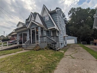 1412 17th St NW, Canton, OH 44703