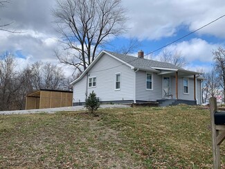 308 Reynolds St, Fayette, MO 65248