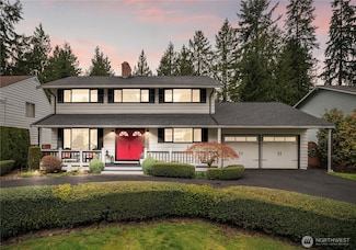 12108 NE 66th St, Kirkland, WA 98033