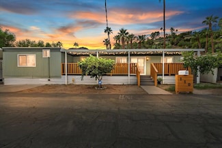 110 Saturn St, Palm Springs, CA 92264