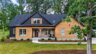1946 Corral Rd, Signal Mountain, TN 37377