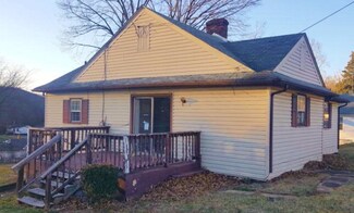 931 Field Ave, Fieldale, VA 24089