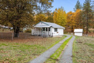 1696 Lonnon Rd, Grants Pass, OR 97527