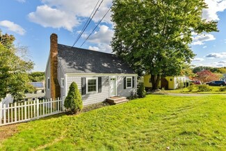 33 Great Hill Dr, North Weymouth, MA 02191