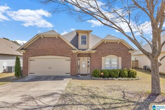 2012 Shamrock Ln, Moody, AL 35004