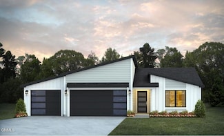 5323 Hendrickson Dr, Bismarck, ND 58504