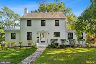1901 Belle Haven Rd, Alexandria, VA 22307