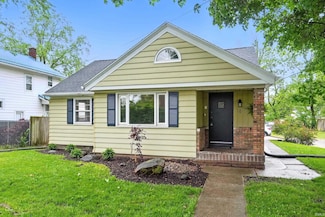 408 Burns Blvd, Fort Wayne, IN 46807
