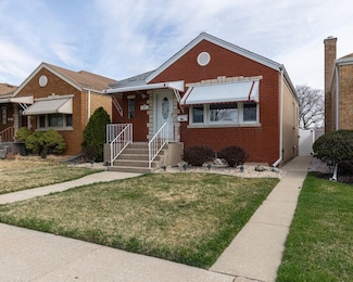 2417 Northgate Ave, Riverside, IL 60546