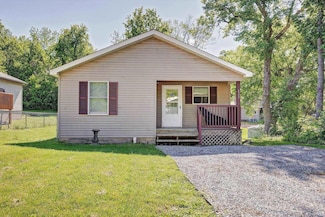 420 N Hay St, Bloomington, IN 47404