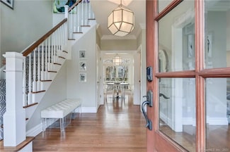 67 Prospect St, Greenwich, CT 06830