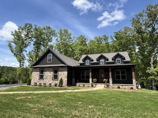 17 Parkwood Ct, Blairsville, GA 30512