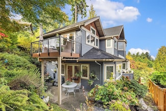 4411 NE 90th St, Seattle, WA 98115