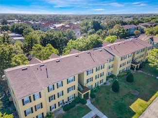 2019 Dixie Belle Dr Unit 2019W, Orlando, FL 32812