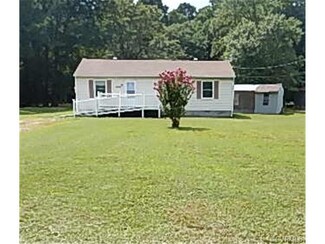 21306 Winfree Ave, South Chesterfield, VA 23803