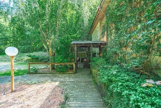 290 Camden Valley Rd, Shushan, NY 12873