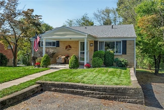 30 Elwyn Ave, Carnegie, PA 15106