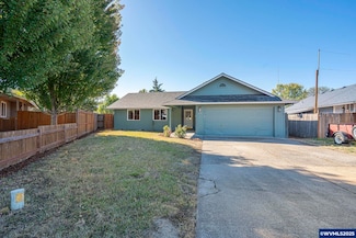 614 NE Bockes Loop, Sheridan, OR 97378