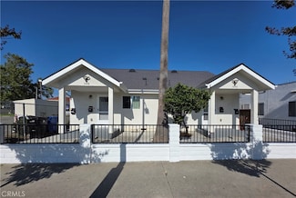 1046 N Banning Blvd, Wilmington, CA 90744