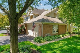 30W014 Willow Ln Unit 1, Warrenville, IL 60555