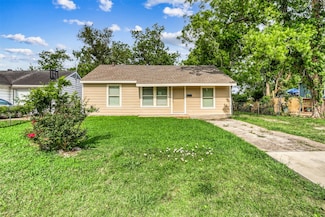 120 Volney St, South Houston, TX 77587