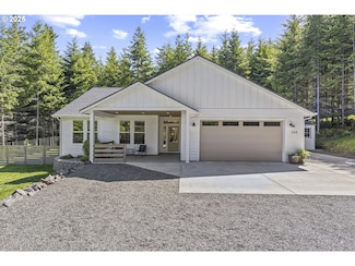 305 Thimbleberry Dr, Castle Rock, WA 98611