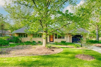 160 Brookside Dr, Yellow Springs, OH 45387