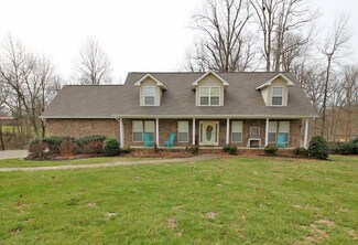 114 Terry Ln, Cottontown, TN 37048