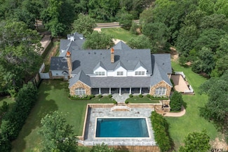 1920 Stonegate Blvd, Tyler, TX 75703