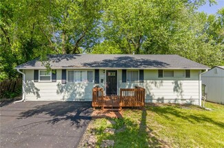 8516 Oldham Rd, Kansas City, MO 64138