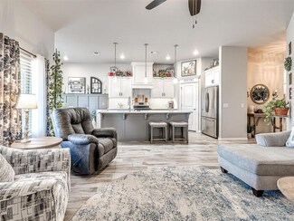 12120 Brinley Reign Dr, Yukon, OK 73099