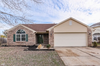 1168 Oak Leaf Rd, Franklin, IN 46131