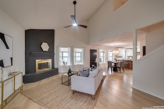 2801 Lockwood Ln, Schertz, TX 78154