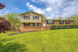 6417 London Groveport Rd, Grove City, OH 43123