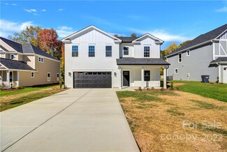 610 Austin Dr, Charlotte, NC 28213