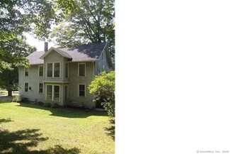 169 West St Unit 2nd Floor, Litchfield, CT 06759